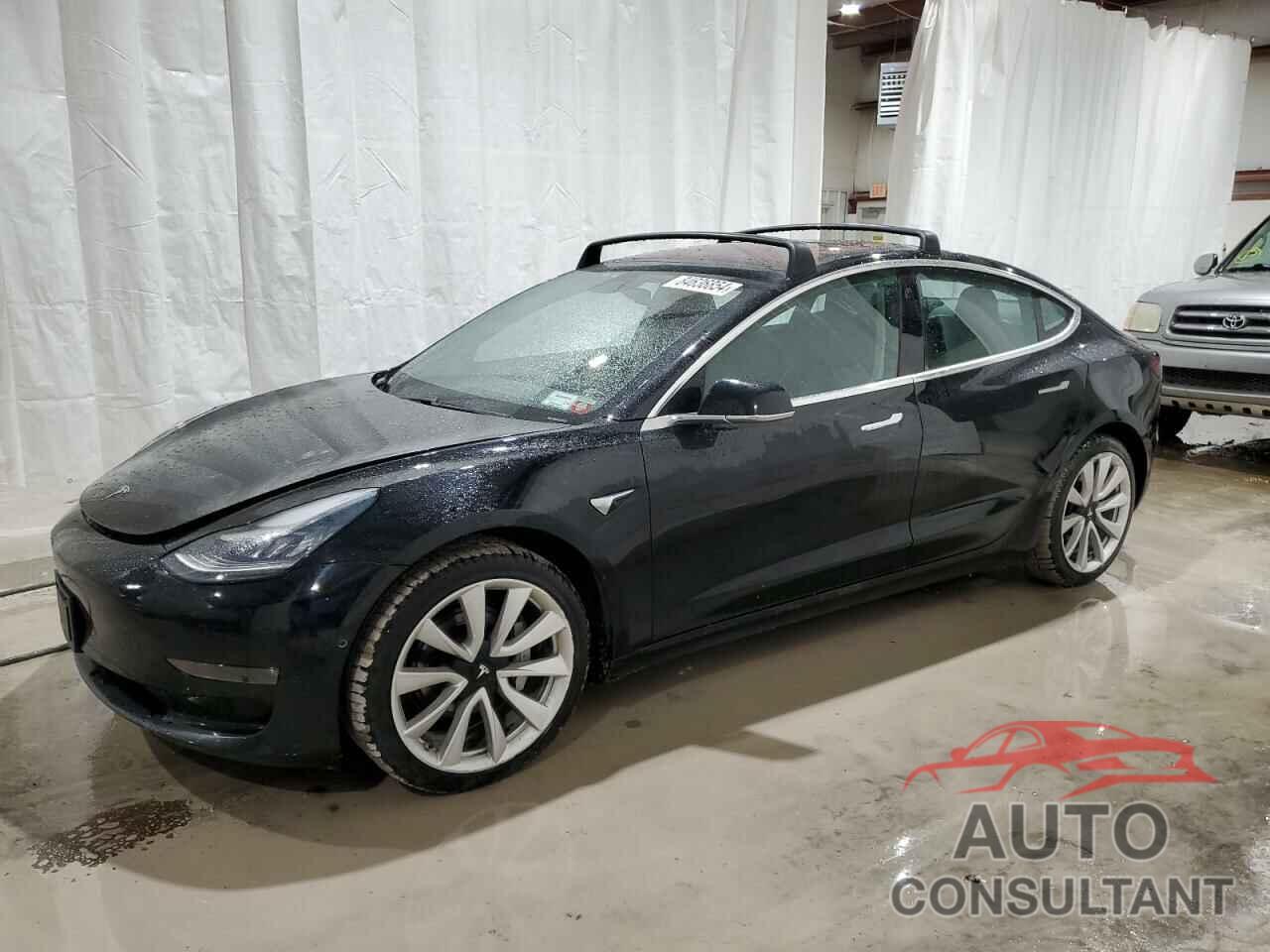 TESLA MODEL 3 2018 - 5YJ3E1EB8JF131890