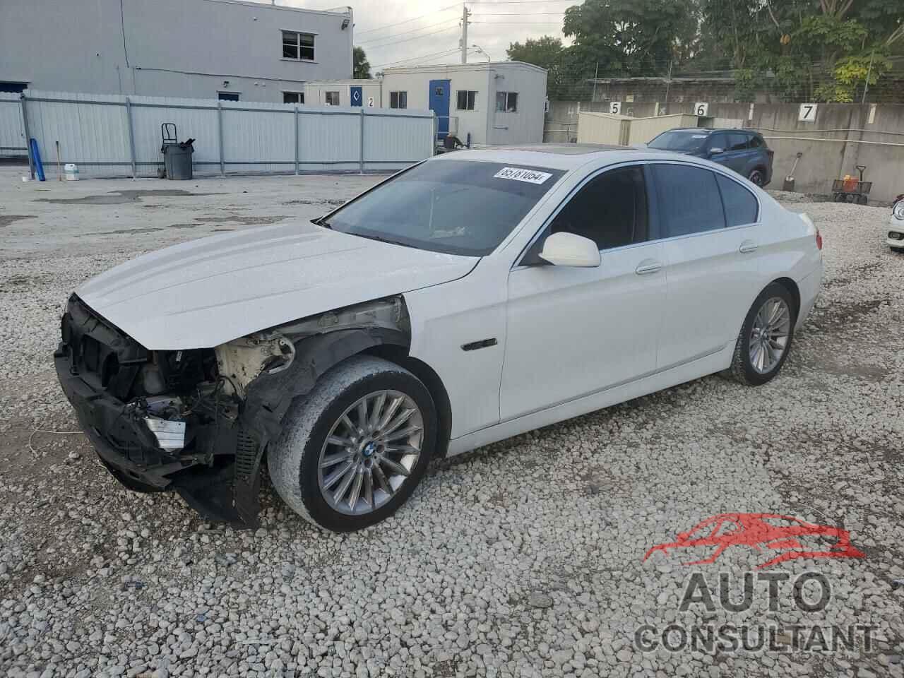 BMW 5 SERIES 2012 - WBAFR7C55CC816539