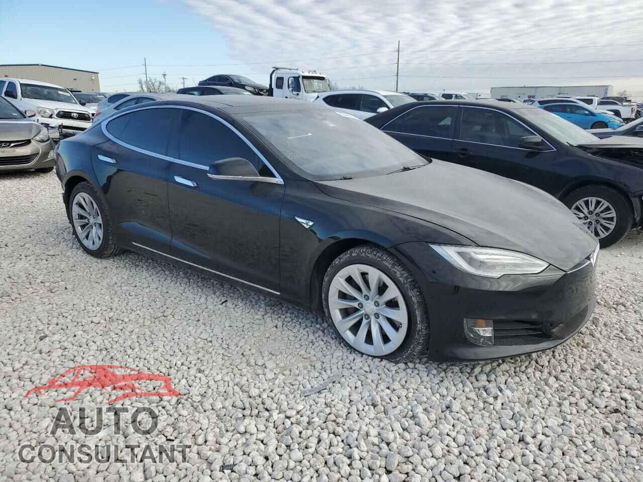 TESLA MODEL S 2016 - 5YJSA1E10GF160517