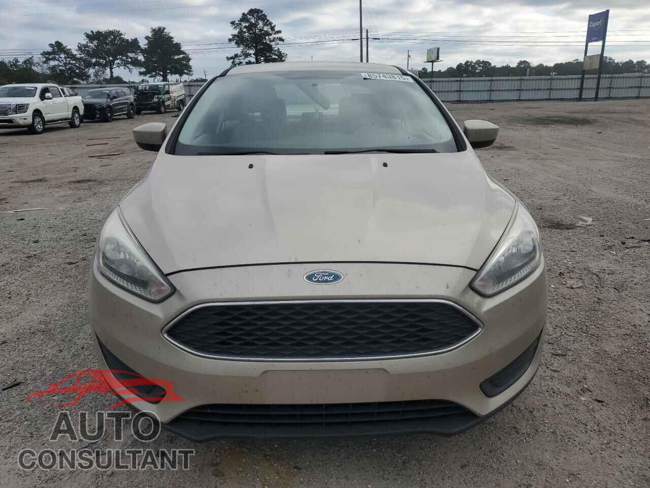 FORD FOCUS 2018 - 1FADP3F26JL329587