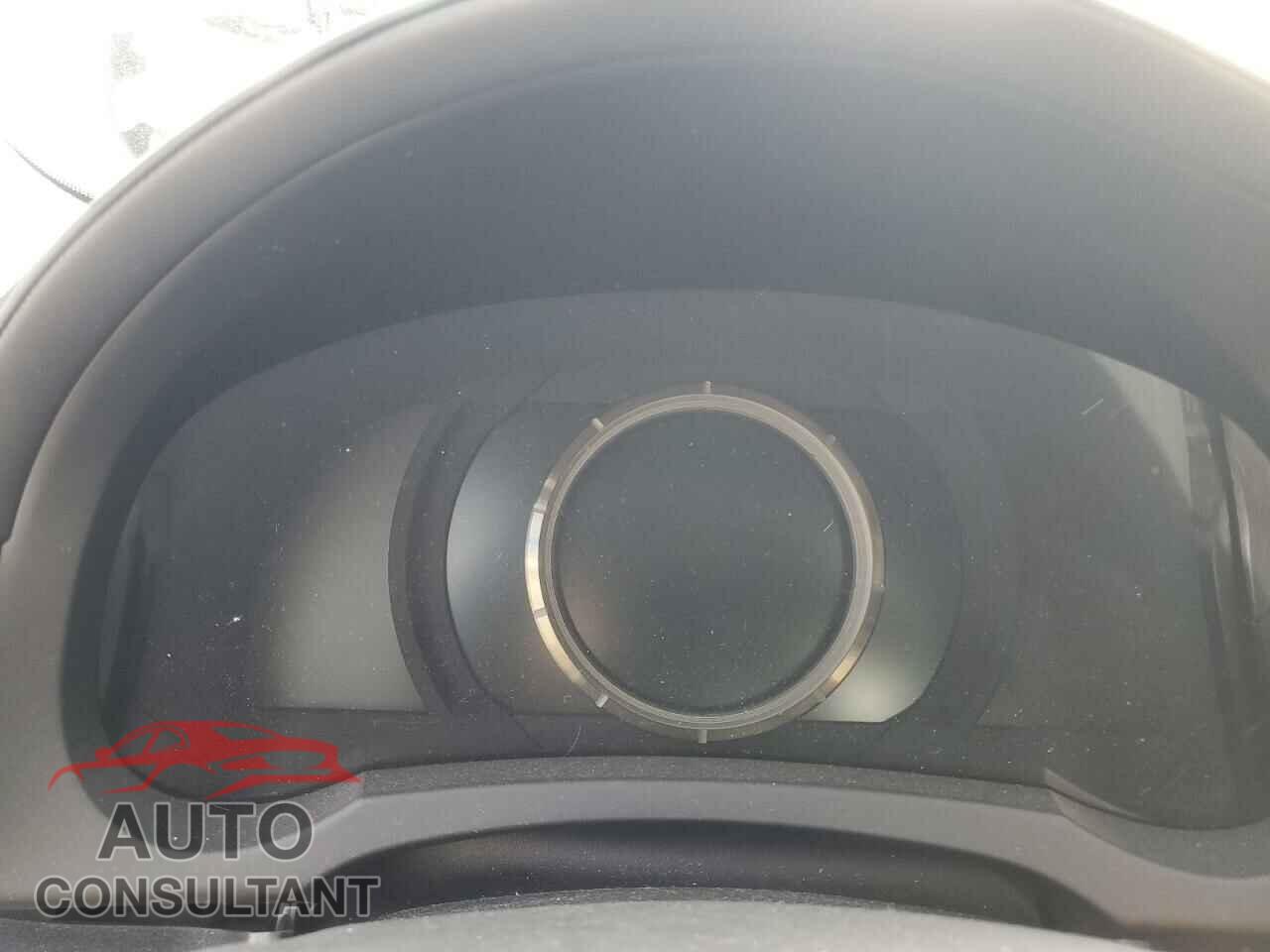 LEXUS IS 2014 - JTHBE1D24E5011040