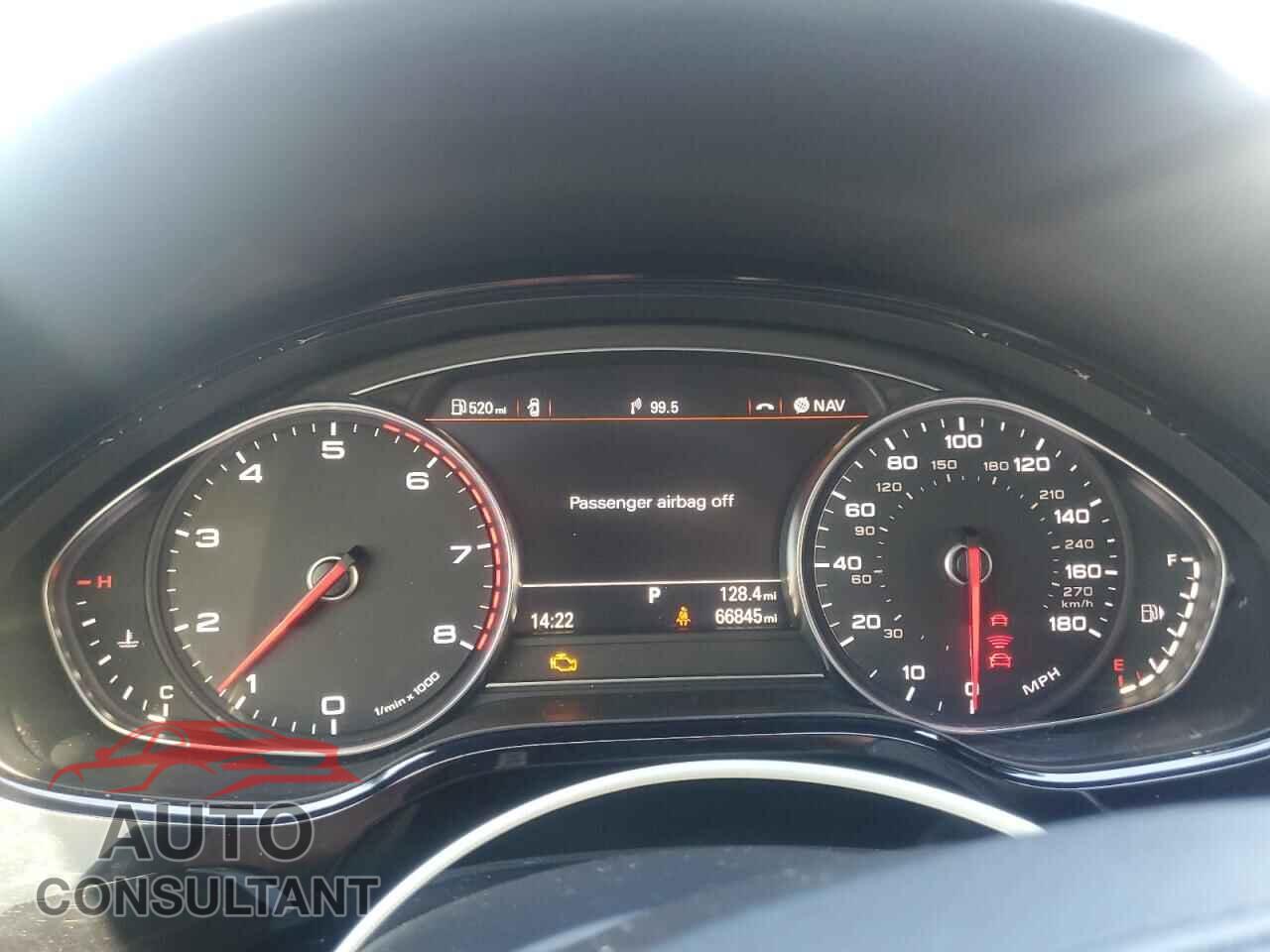AUDI A8 2016 - WAU43AFD7GN010656