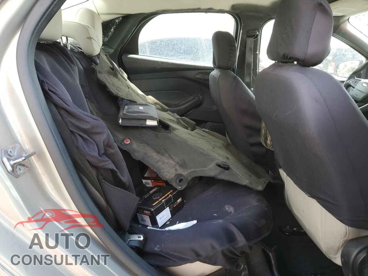 FORD FOCUS 2016 - 1FADP3F29GL255168