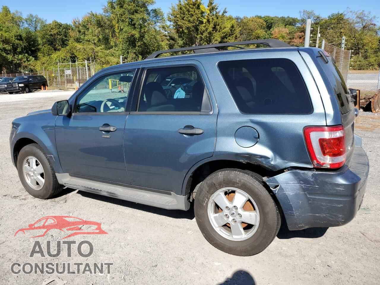 FORD ESCAPE 2011 - 1FMCU9D78BKB18572