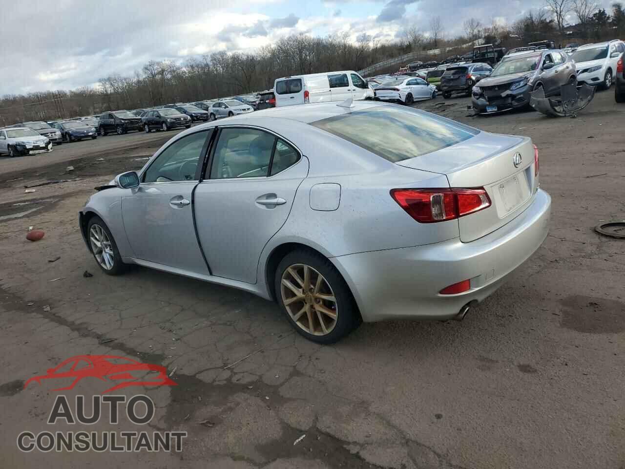 LEXUS IS 2012 - JTHCF5C20C5058301