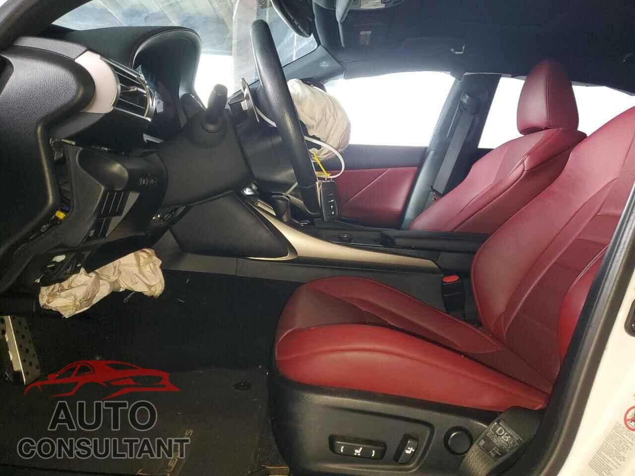 LEXUS IS 2014 - JTHBE1D21E5009908