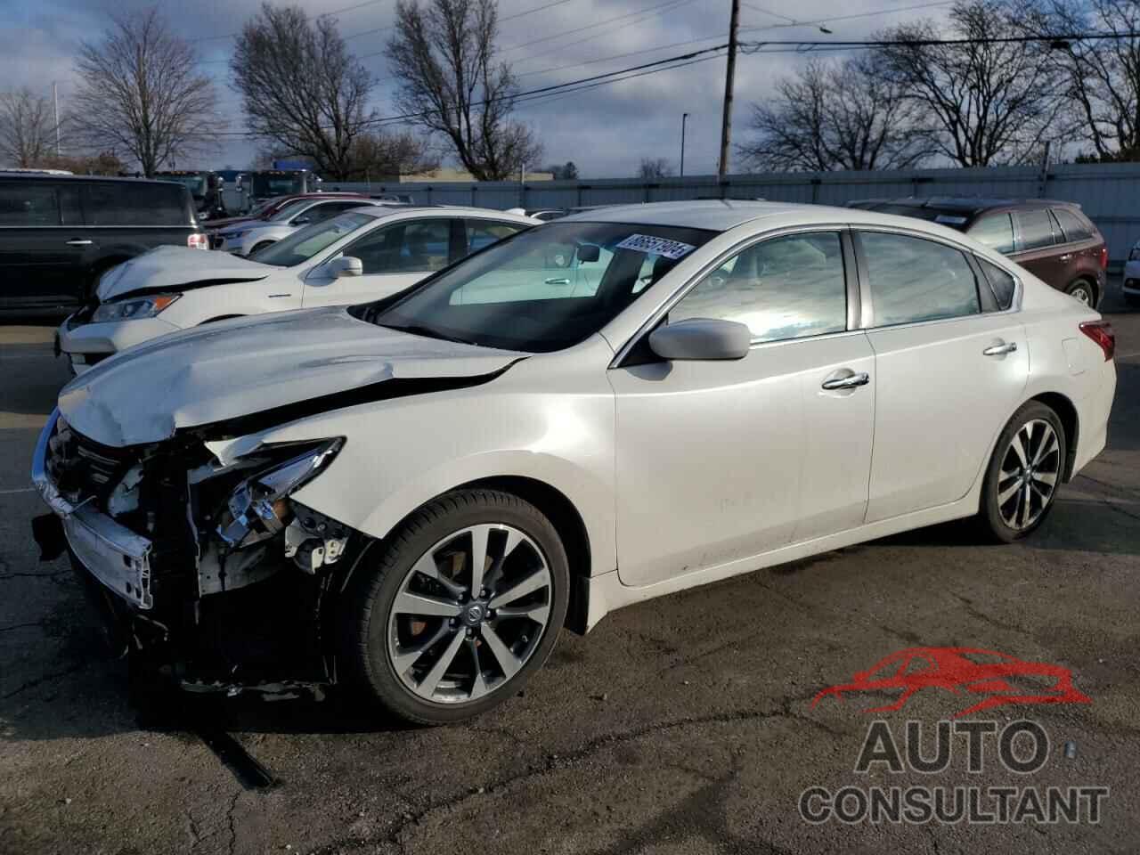 NISSAN ALTIMA 2017 - 1N4AL3AP4HC196890