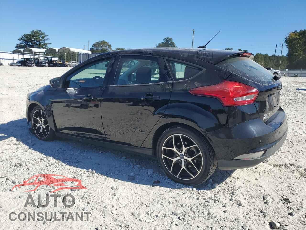 FORD FOCUS 2017 - 1FADP3M2XHL224905