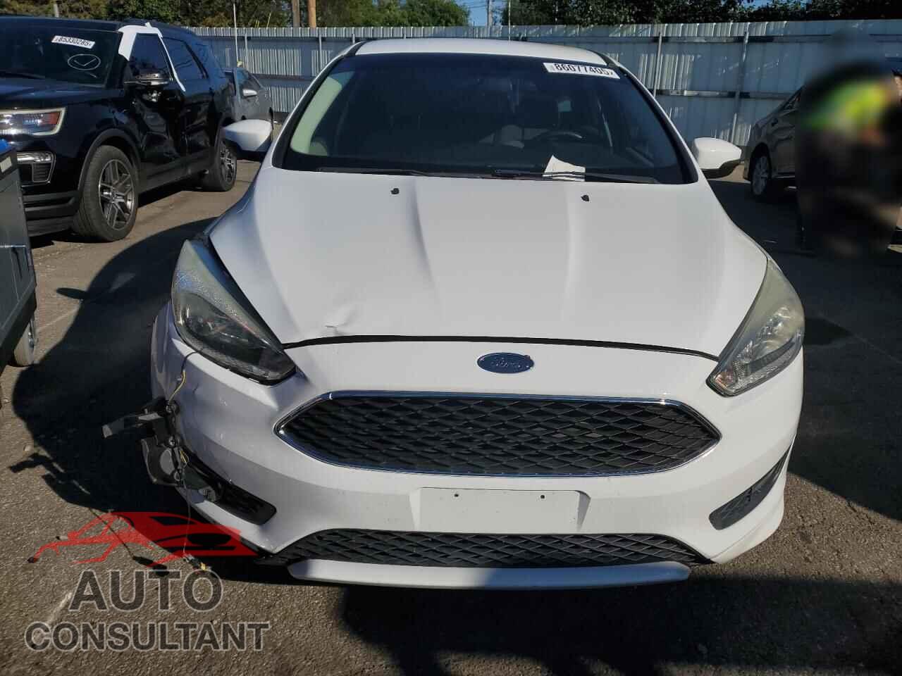 FORD FOCUS 2016 - 1FADP3K21GL356453