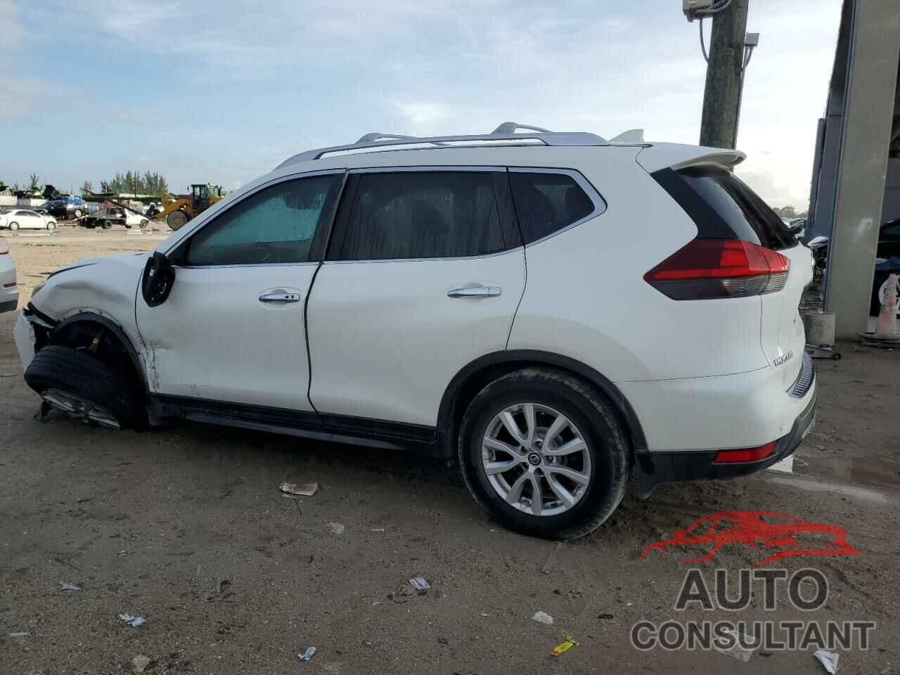 NISSAN ROGUE 2019 - KNMAT2MT6KP526204