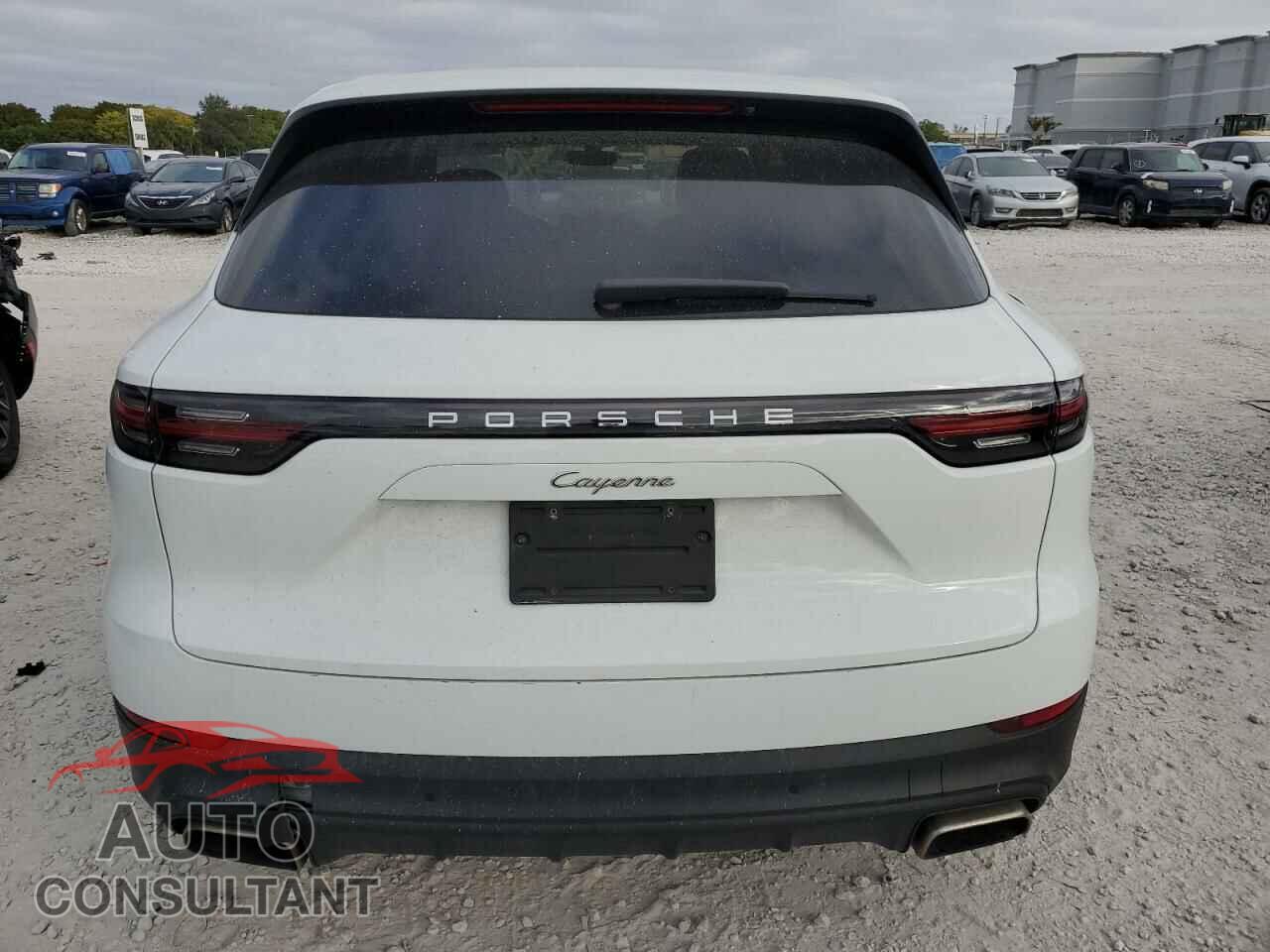 PORSCHE CAYENNE 2019 - WP1AA2AY8KDA04132