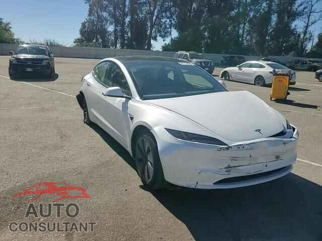 TESLA MODEL 3 2024 - 5YJ3E1EA7RF774105