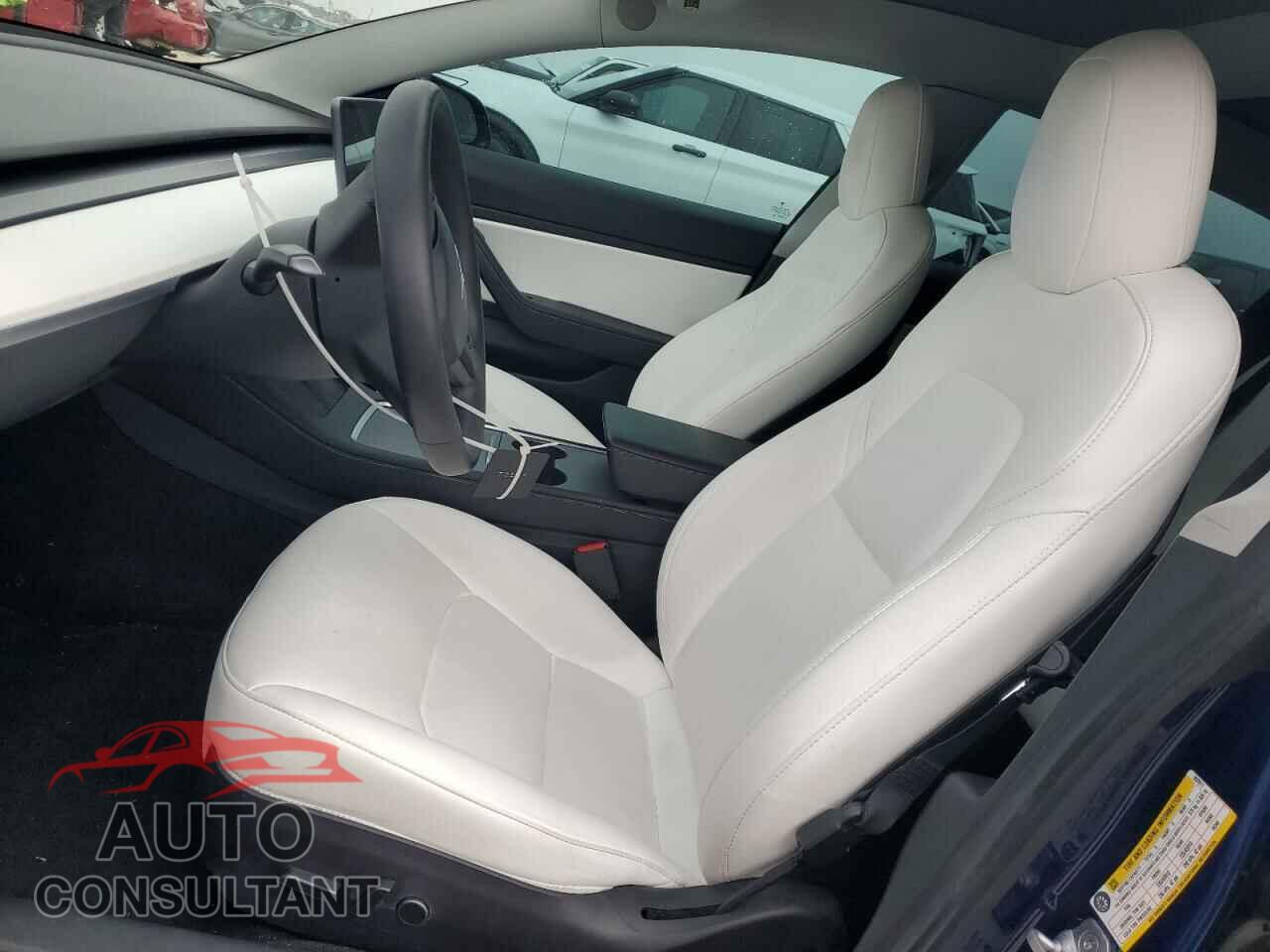 TESLA MODEL 3 2021 - 5YJ3E1EB1MF902811