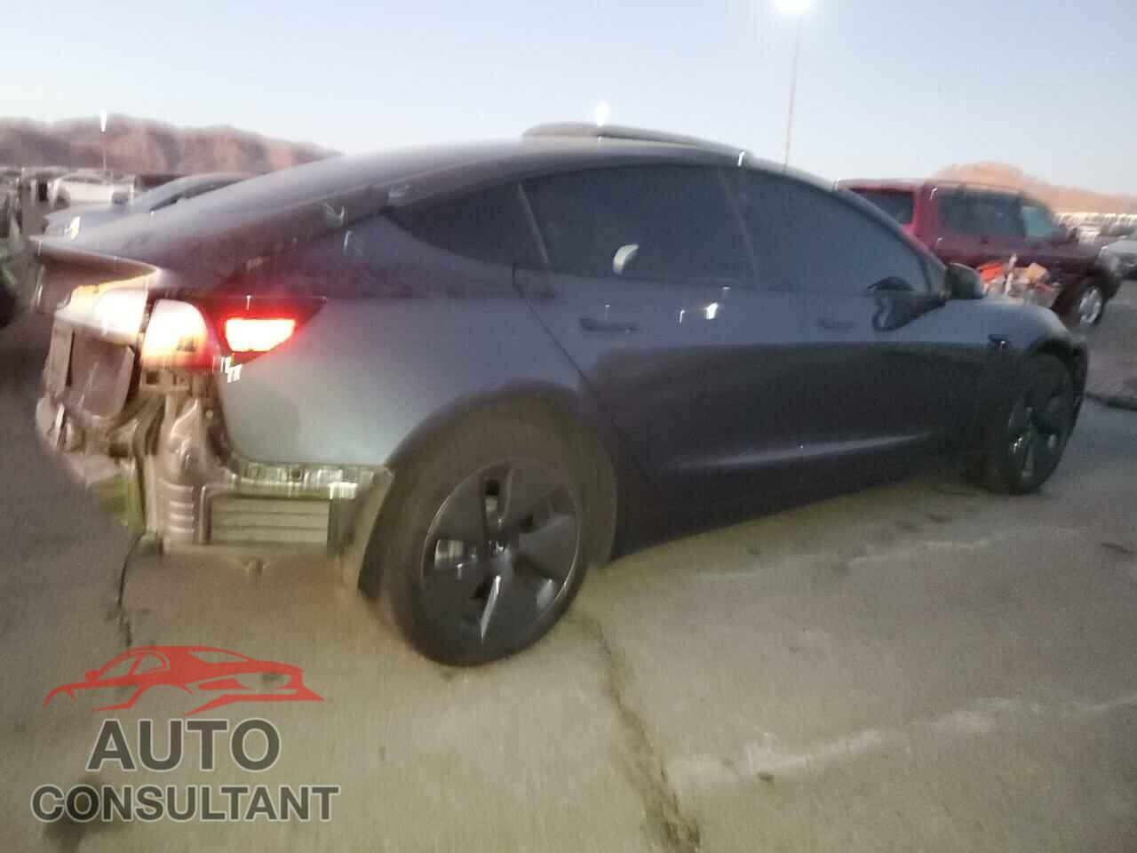 TESLA MODEL 3 2023 - 5YJ3E1EAXPF432371