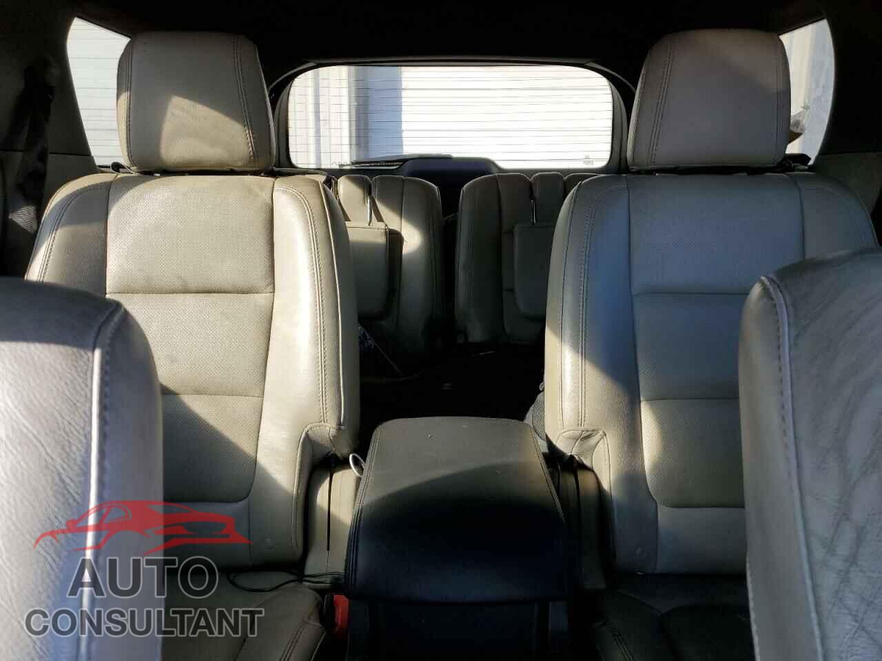 FORD EXPLORER 2015 - 1FM5K7F86FGB09094
