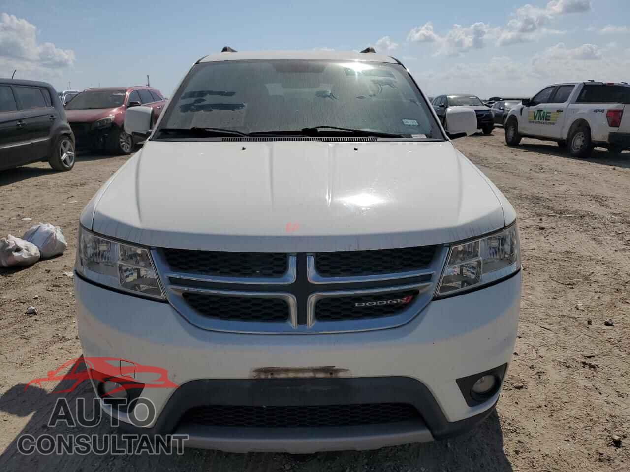 DODGE JOURNEY 2015 - 3C4PDCBBXFT725099