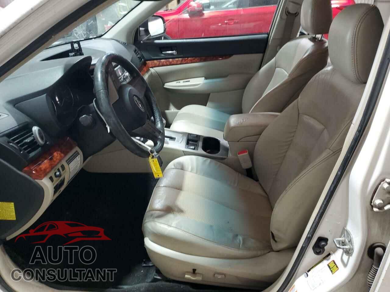 SUBARU OUTBACK 2011 - 4S4BRBKC8B3376251