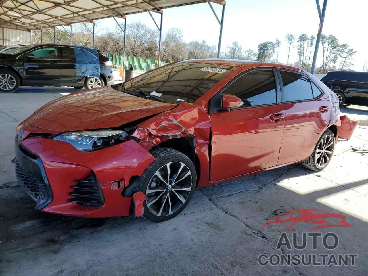 TOYOTA COROLLA 2018 - 5YFBURHE1JP823870