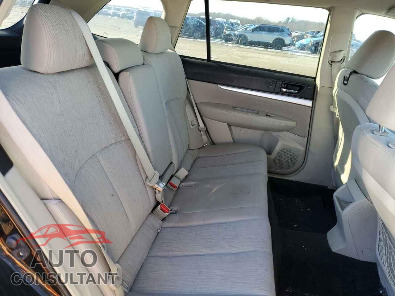 SUBARU OUTBACK 2014 - 4S4BRBCC4E3301226