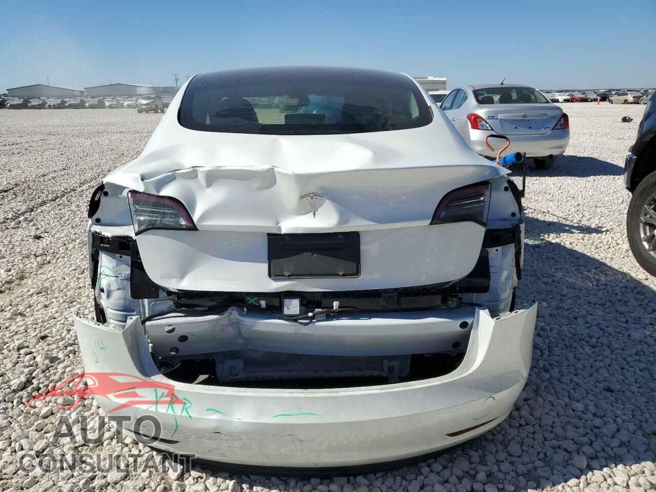 TESLA MODEL 3 2023 - 5YJ3E1EA5PF417647