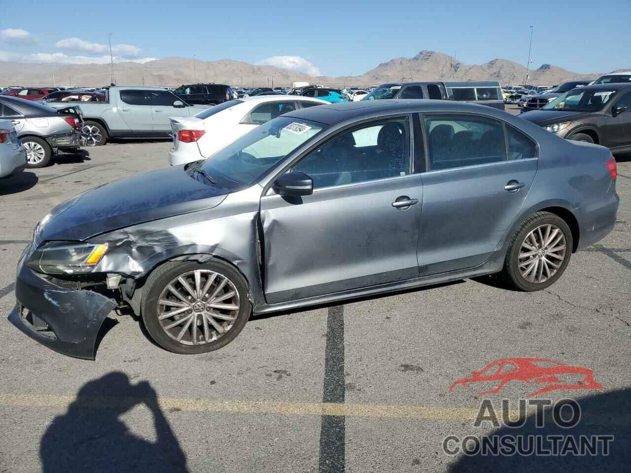 VOLKSWAGEN JETTA 2011 - 3VWLX7AJ2BM035547