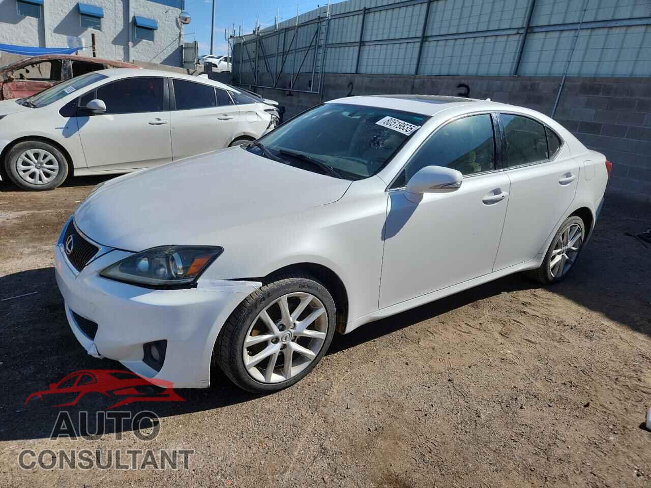 LEXUS IS 2013 - JTHCF5C28D5061562