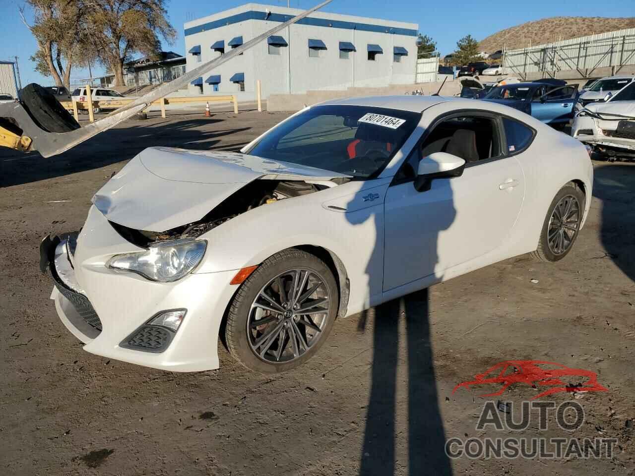 TOYOTA SCION 2013 - JF1ZNAA13D2719183