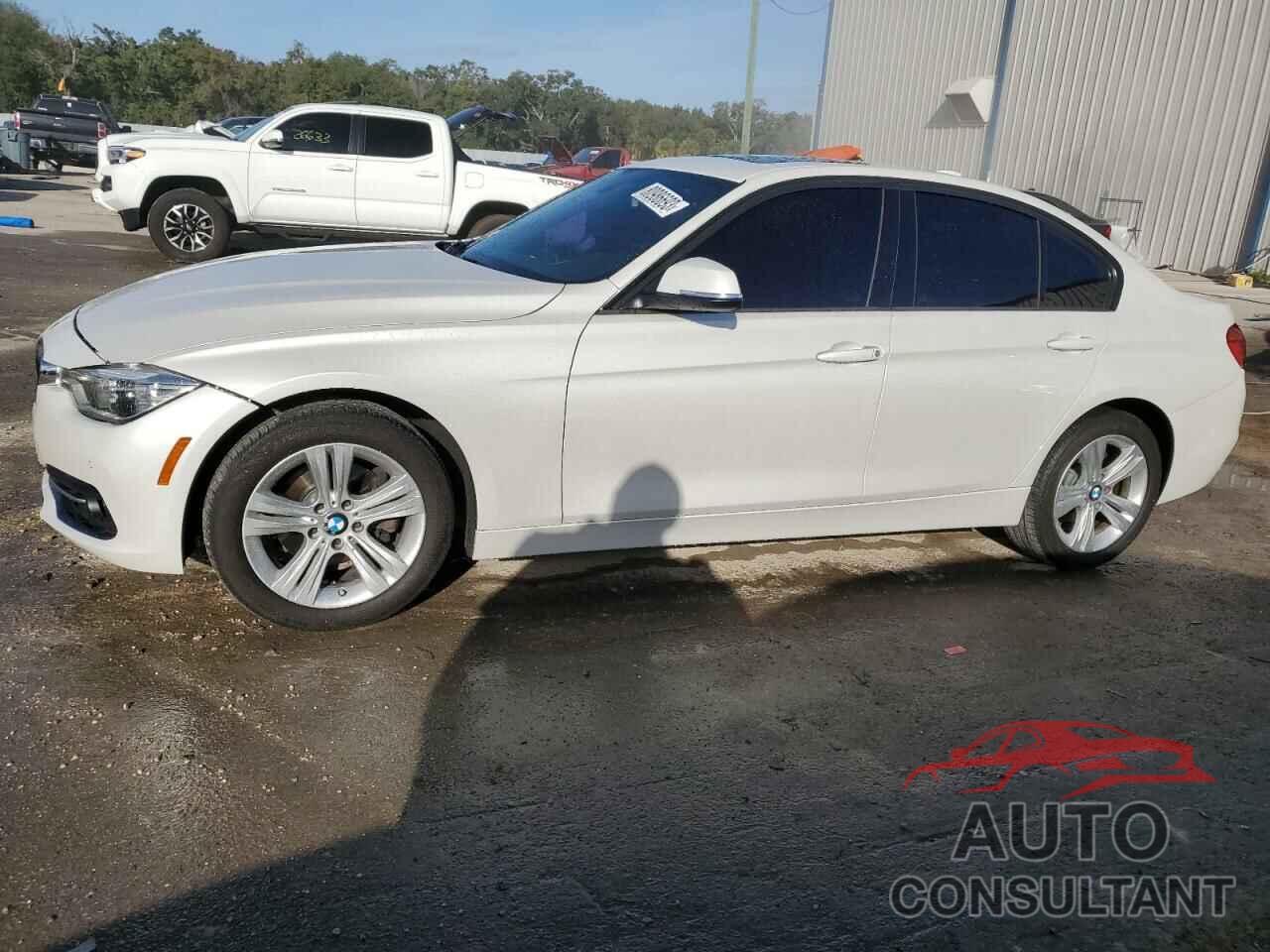 BMW 3 SERIES 2016 - WBA8E9G50GNT84527