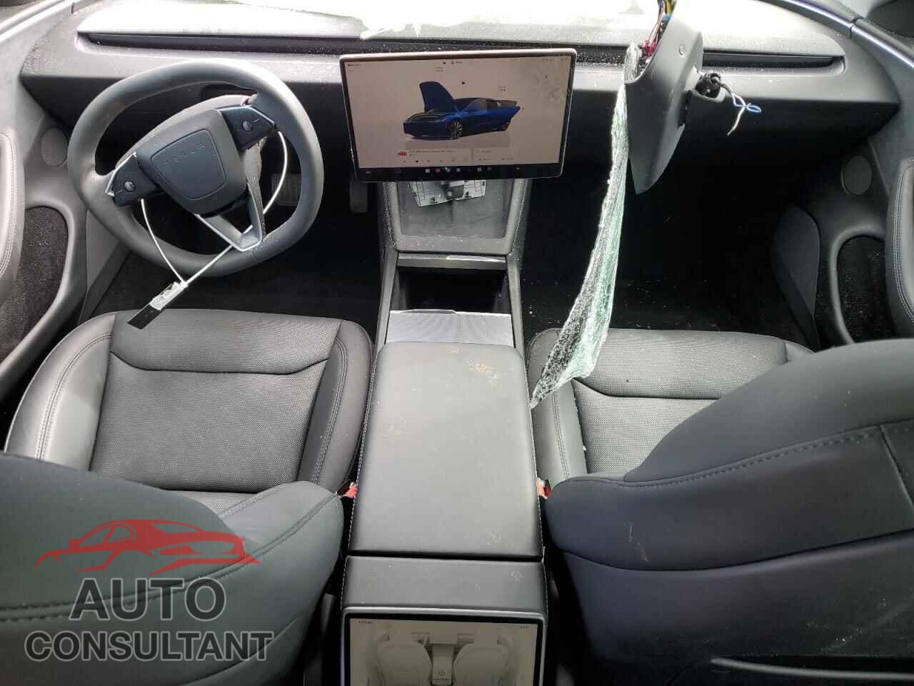 TESLA MODEL 3 2024 - 5YJ3E1EB8RF808223
