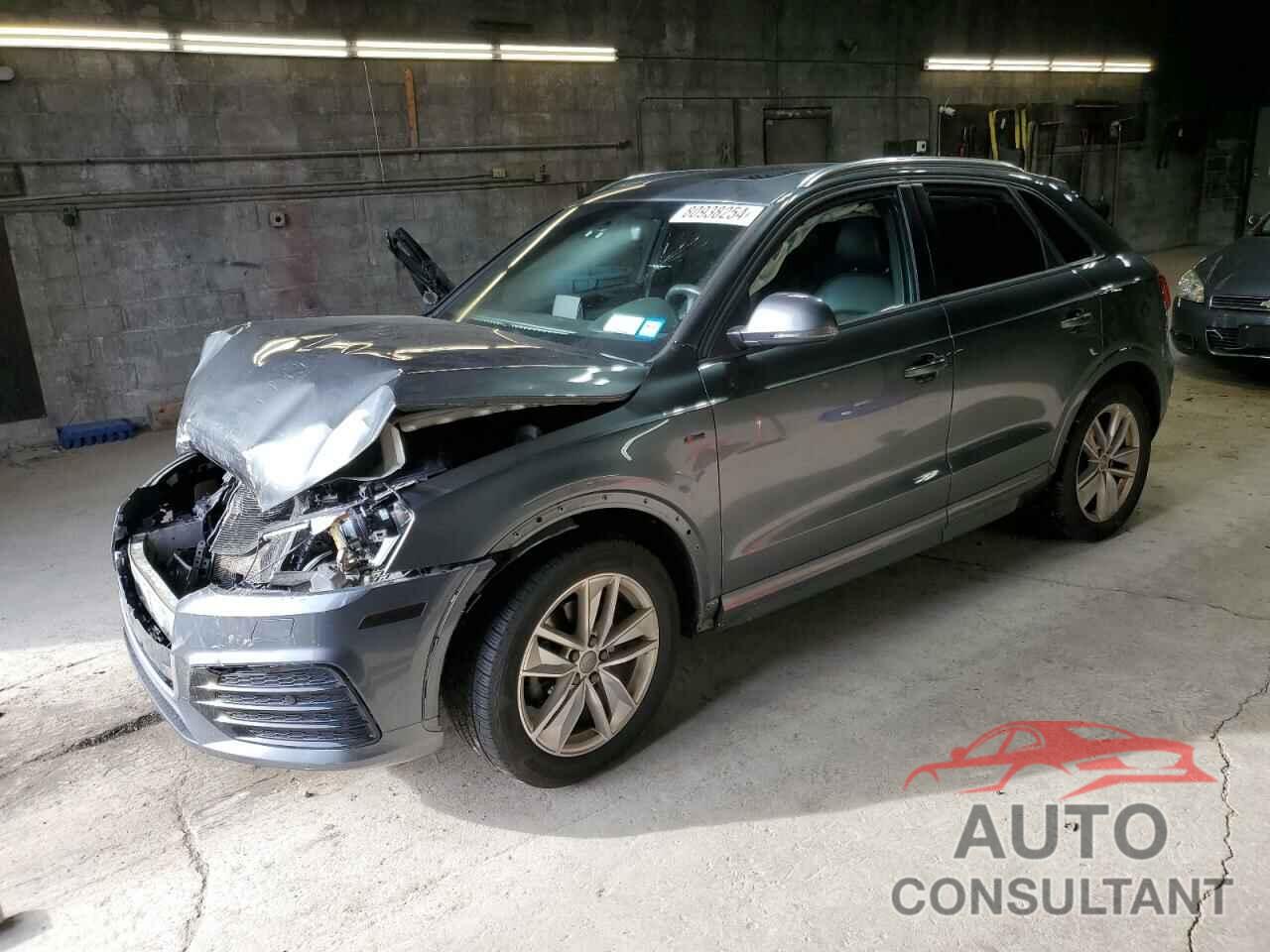 AUDI Q3 2018 - WA1ECCFS0JR009599