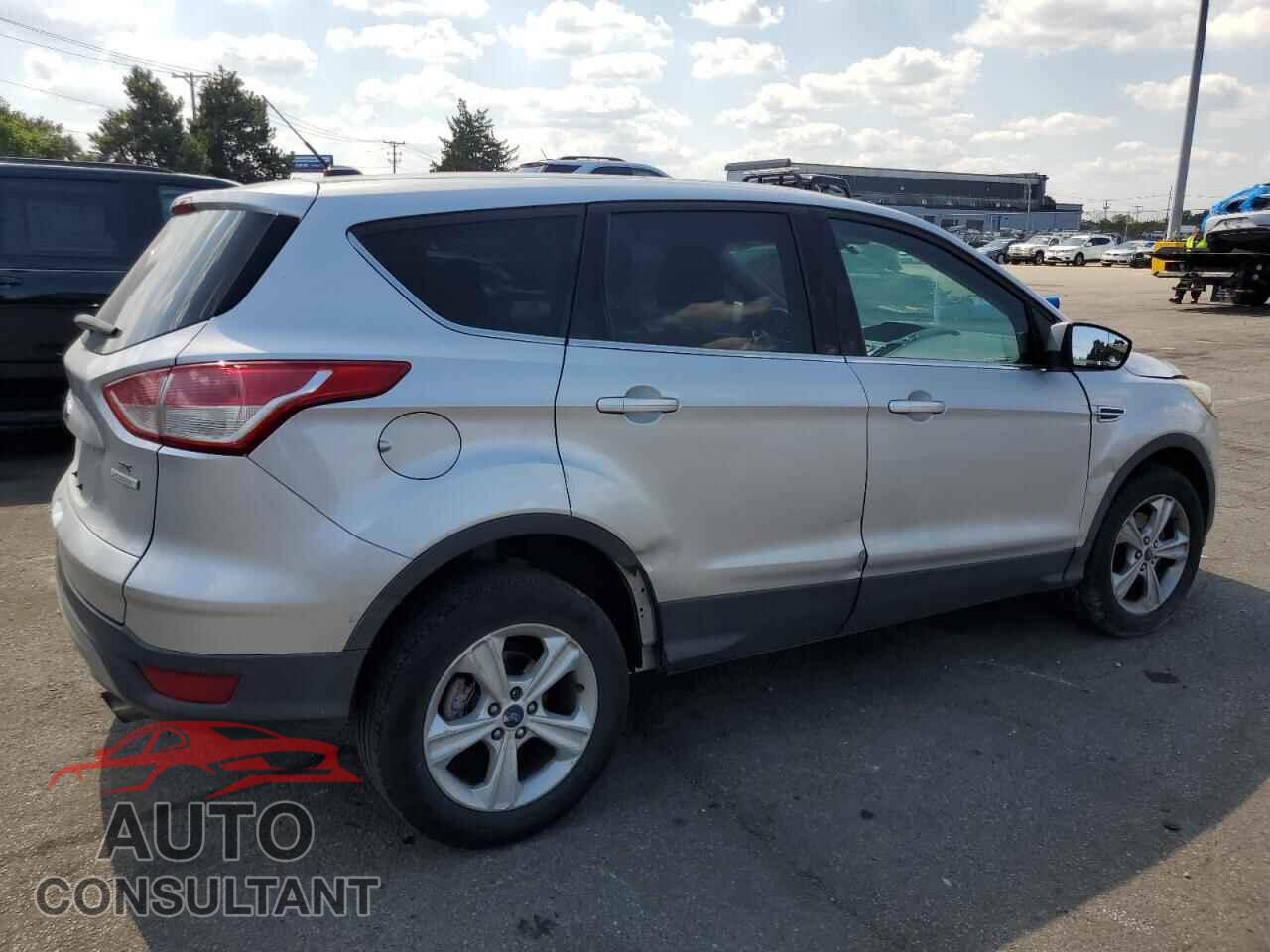 FORD ESCAPE 2014 - 1FMCU0GX4EUC34688