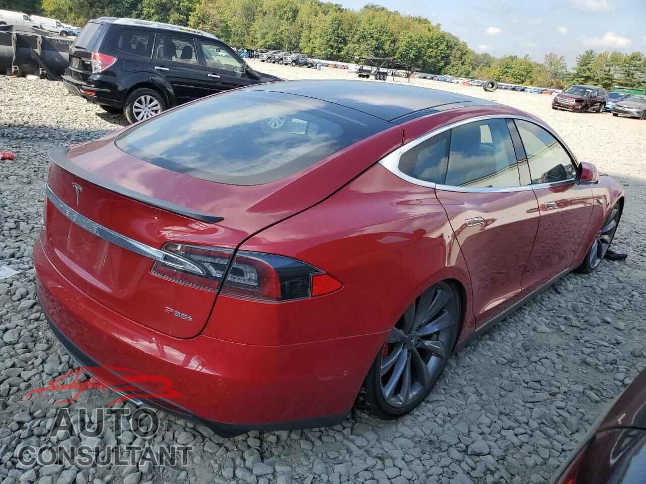 TESLA MODEL S 2014 - 5YJSA1H12EFP56415