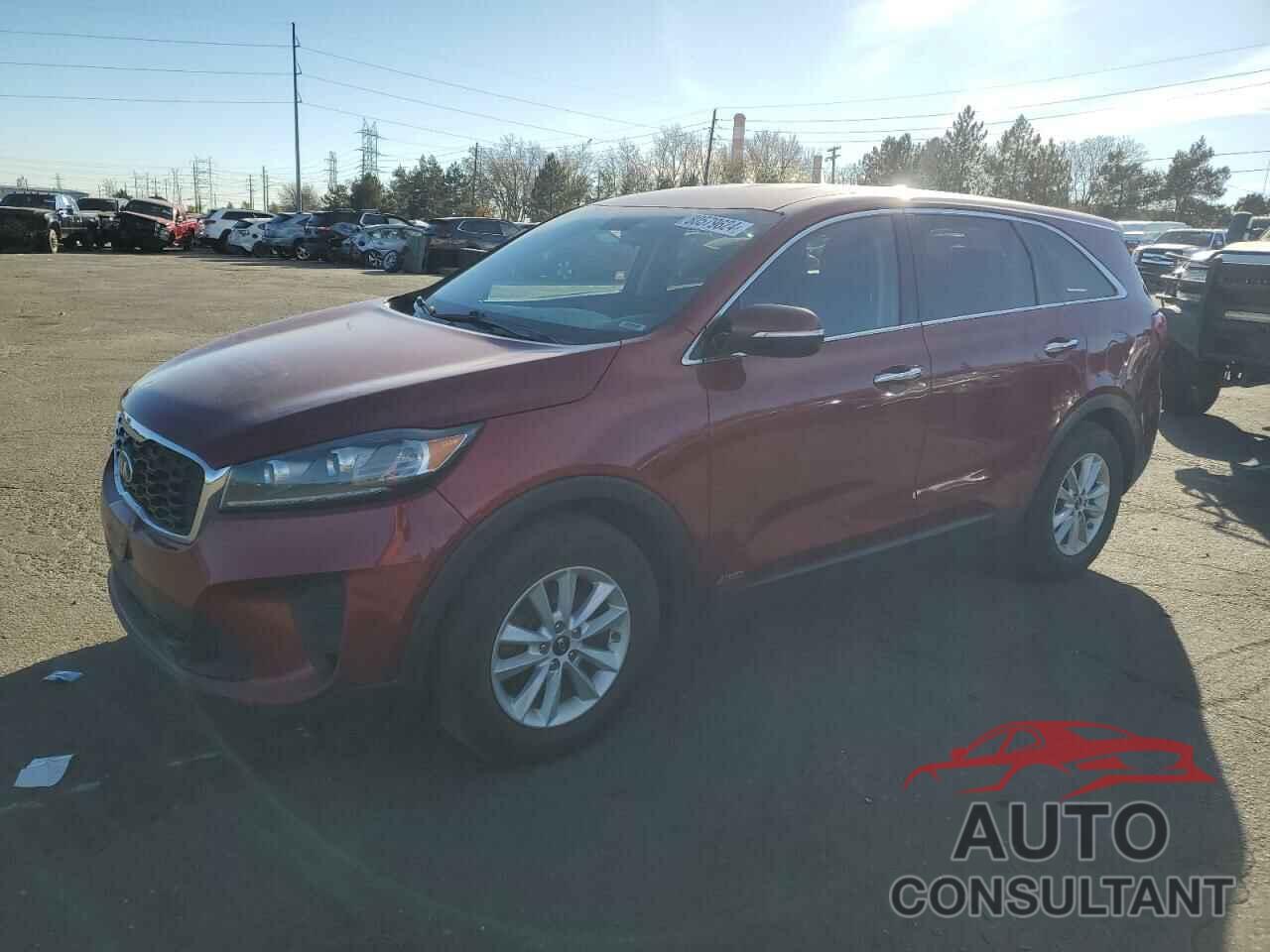 KIA SORENTO 2019 - 5XYPGDA56KG466508