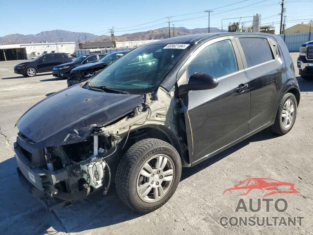 CHEVROLET SONIC 2014 - 1G1JC6SB4E4134287