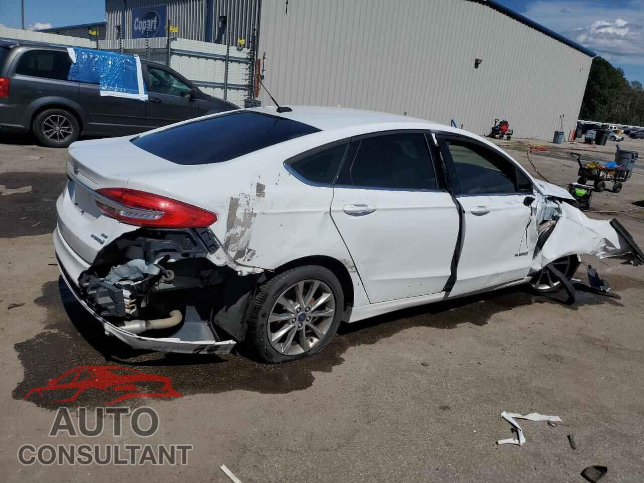 FORD FUSION 2017 - 3FA6P0LU5HR381561