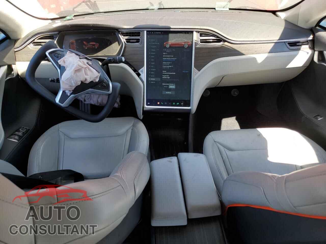 TESLA MODEL S 2015 - 5YJSA1E29FF107399