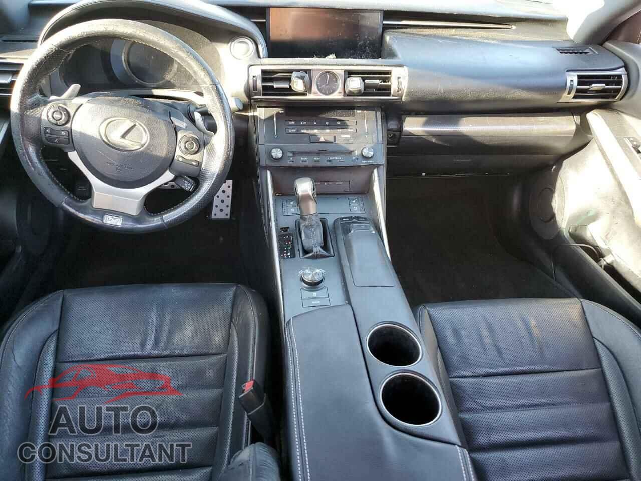 LEXUS IS 2015 - JTHBF1D2XF5056532