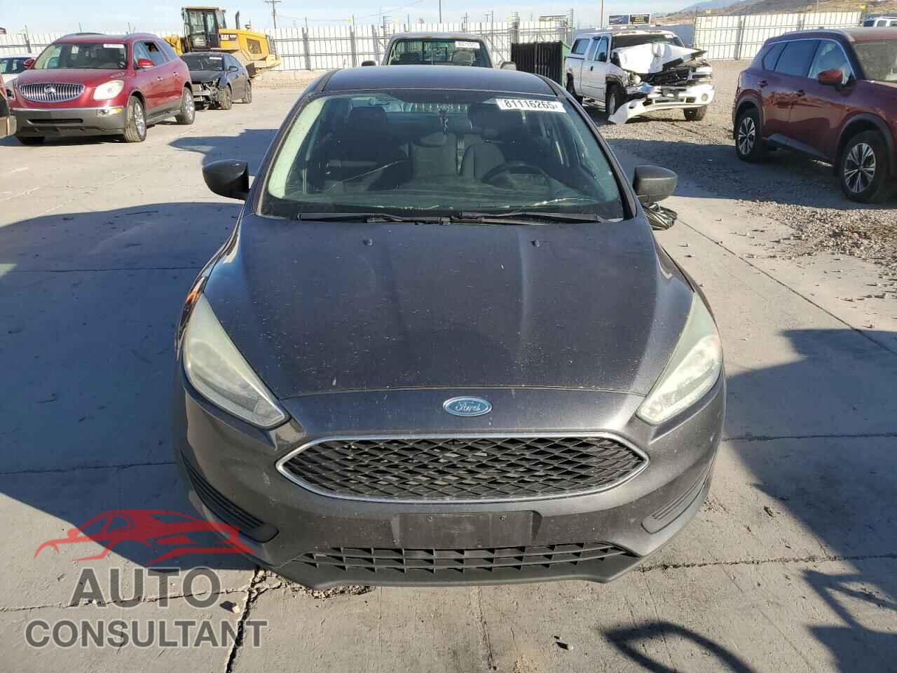 FORD FOCUS 2015 - 1FADP3E27FL276617