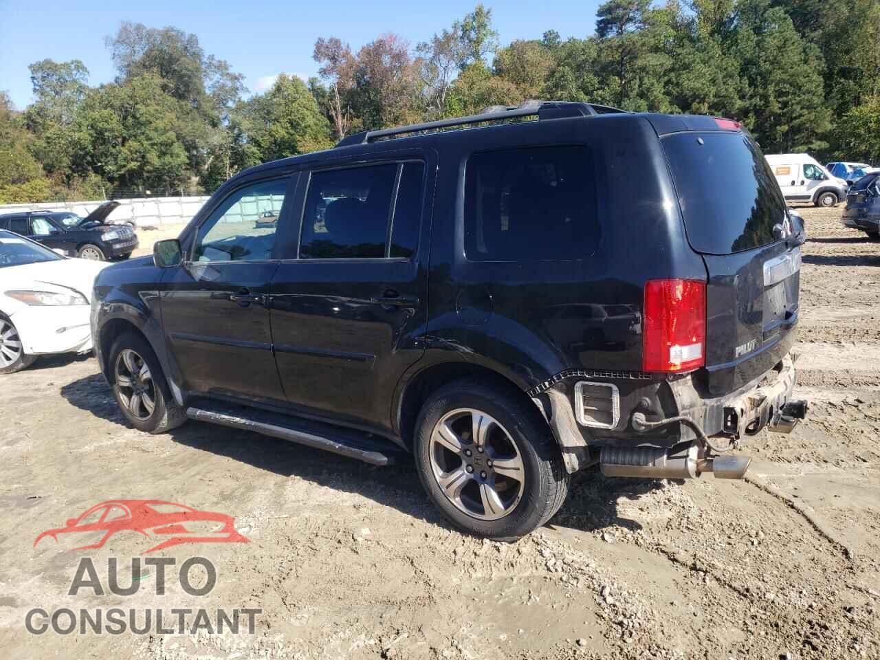 HONDA PILOT 2015 - 5FNYF3H39FB019769