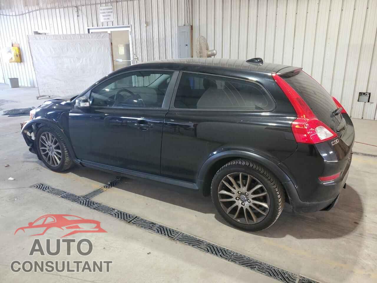 VOLVO C30 2011 - YV1672MK2B2192648
