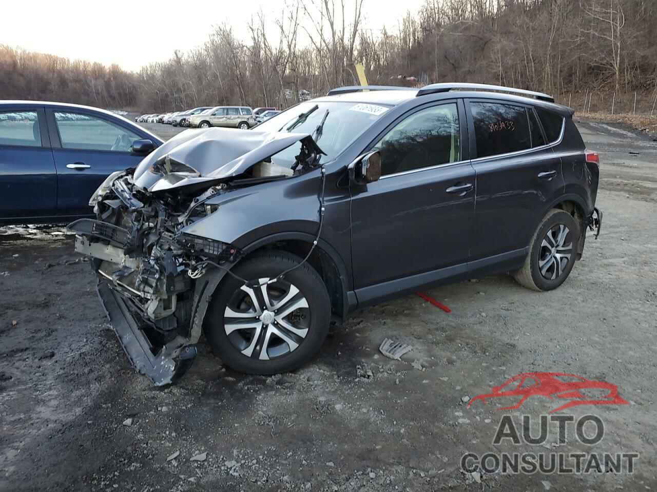 TOYOTA RAV4 2018 - JTMBFREV1JJ724632