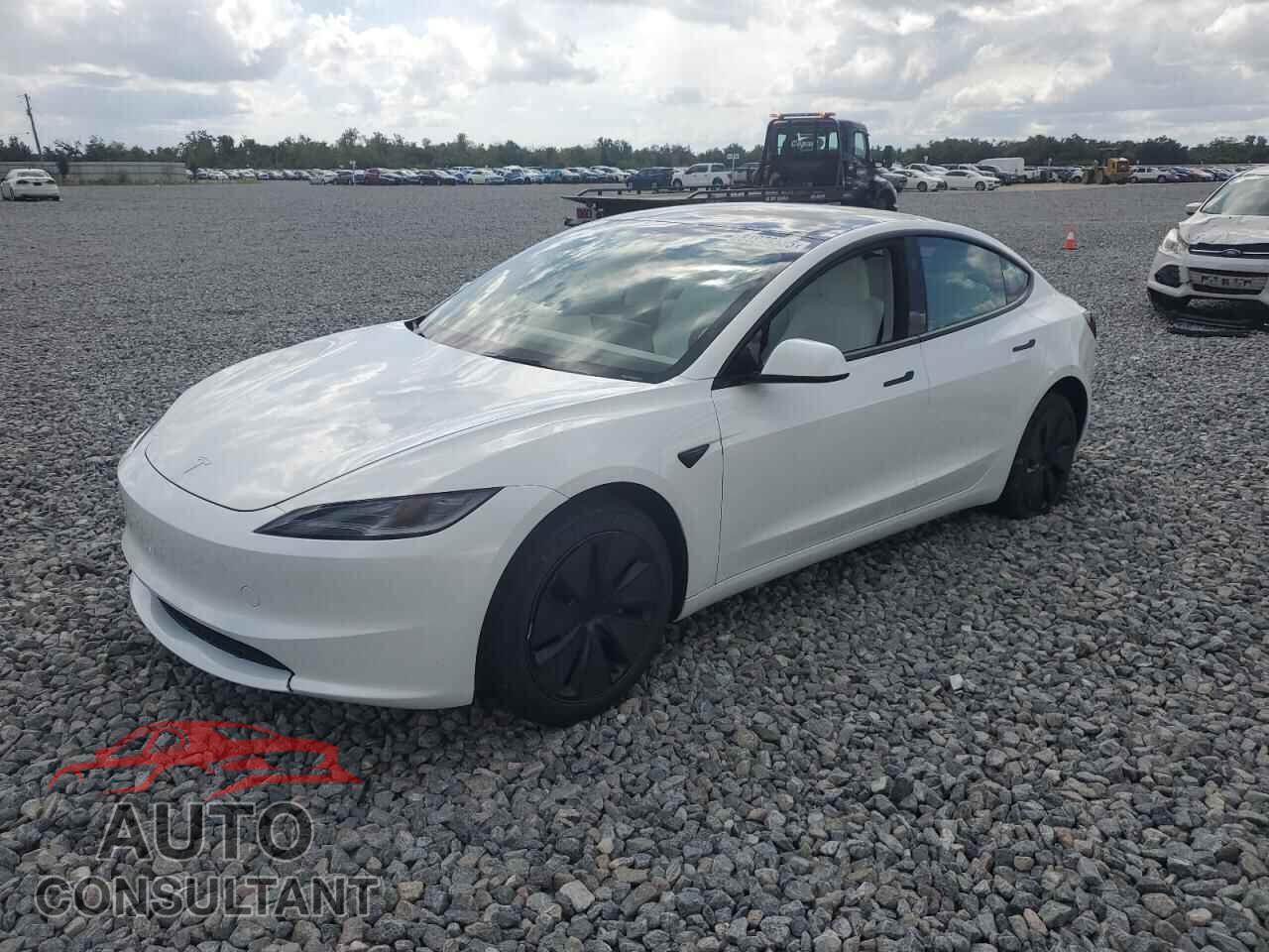 TESLA MODEL 3 2025 - 5YJ3E1EA1SF072576