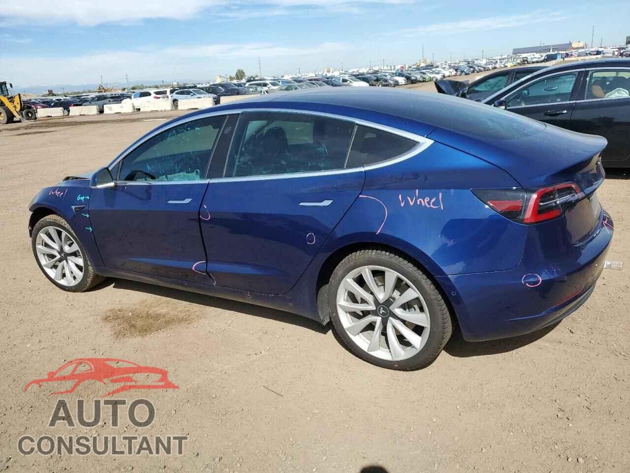 TESLA MODEL 3 2018 - 5YJ3E1EB9JF091996