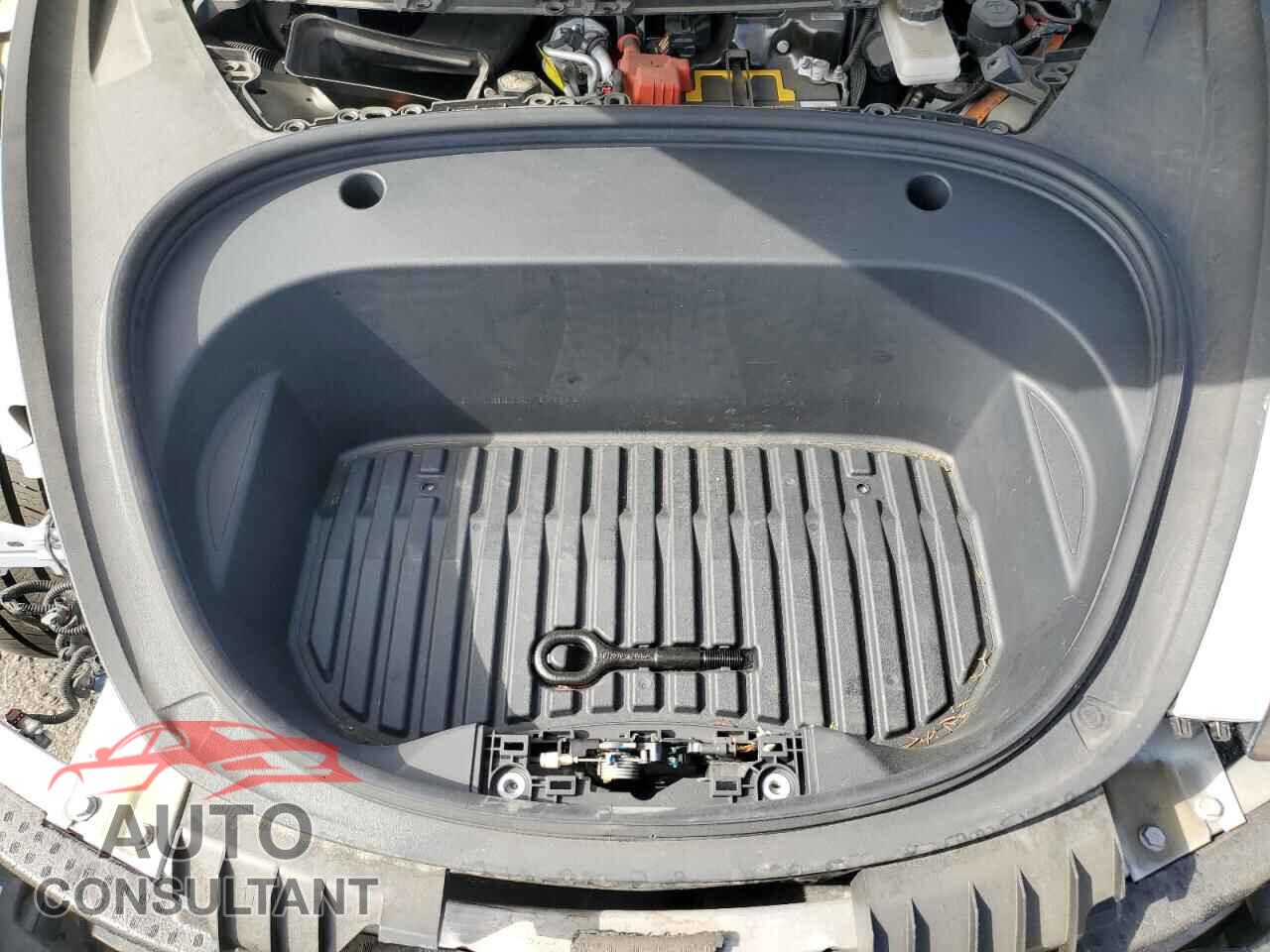 TESLA MODEL 3 2022 - 5YJ3E1EB2NF157908