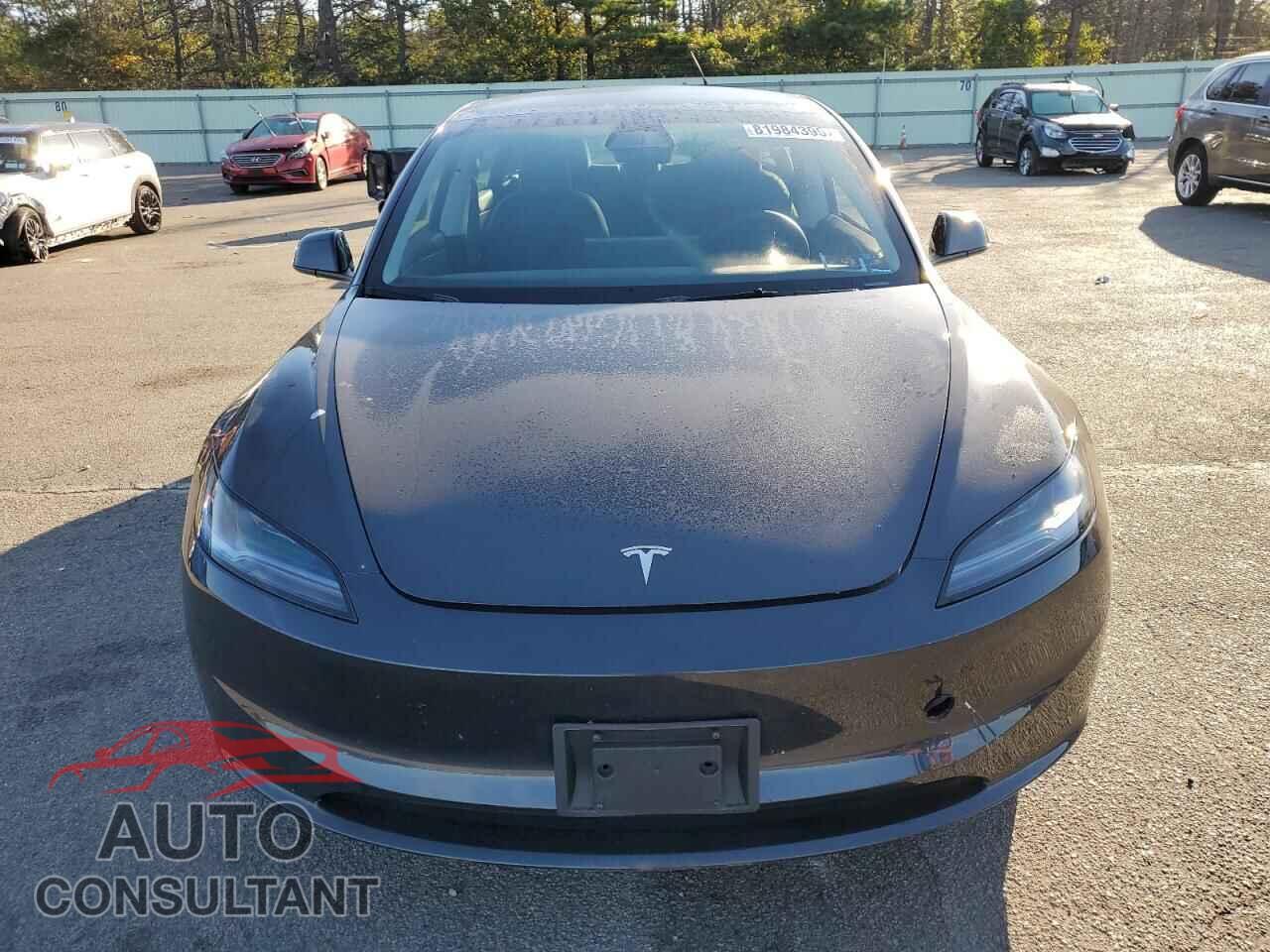 TESLA MODEL 3 2024 - 5YJ3E1EA0RF872649