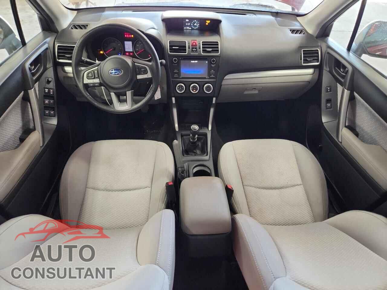 SUBARU FORESTER 2017 - JF2SJAAC9HG546983