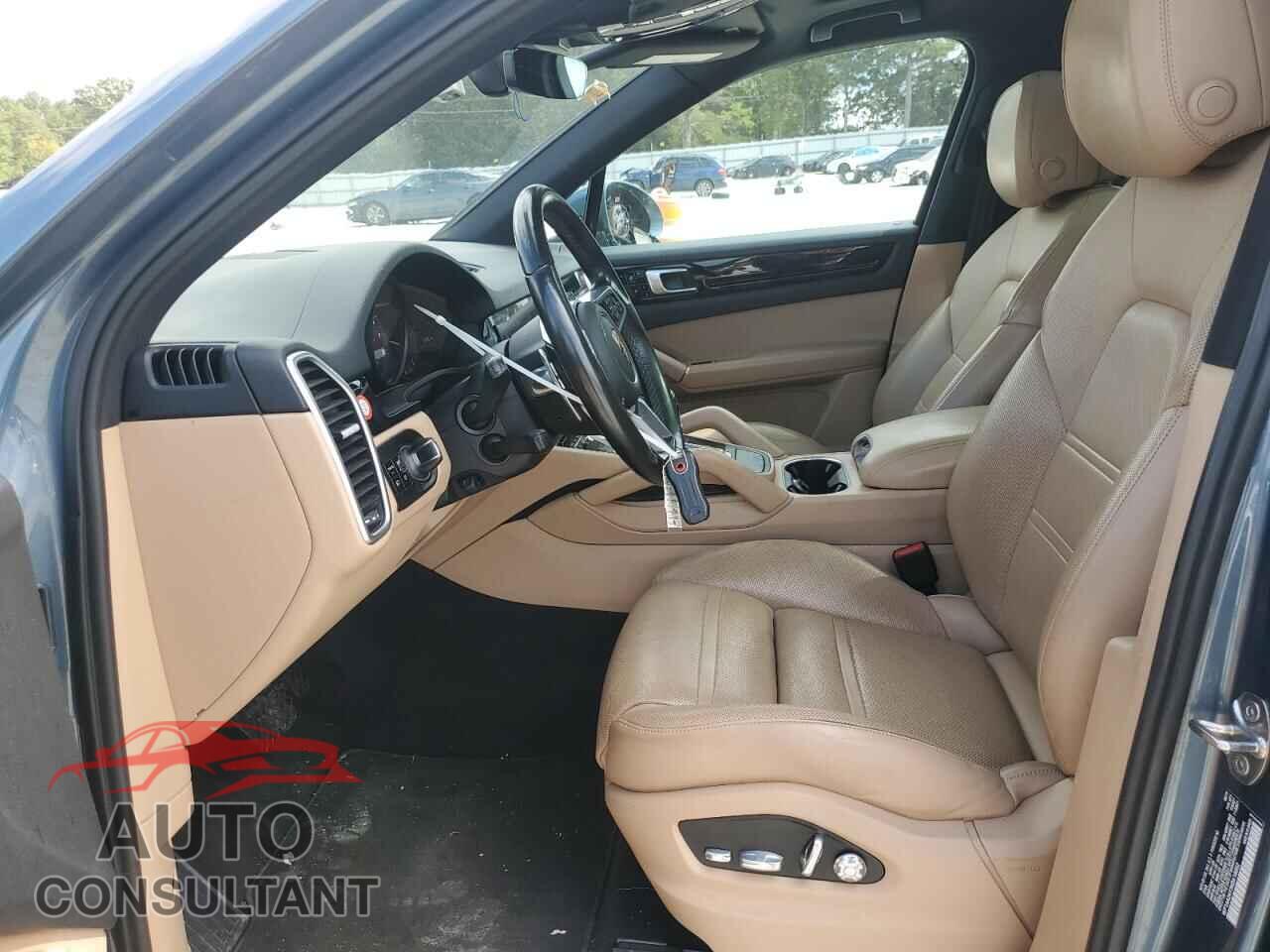 PORSCHE CAYENNE 2019 - WP1AA2AY3KDA18052
