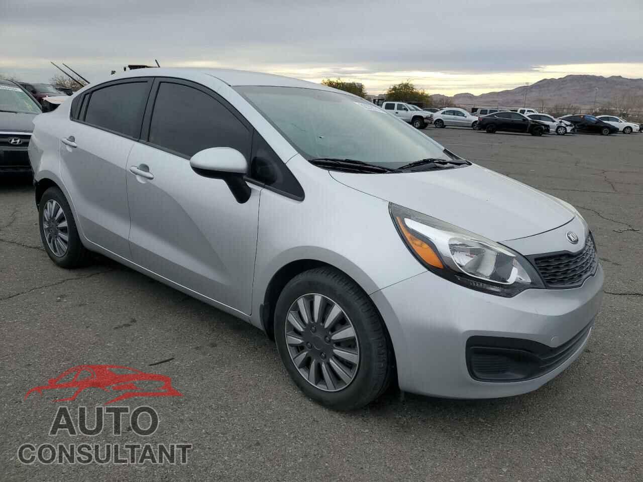 KIA RIO 2015 - KNADM4A39F6520268