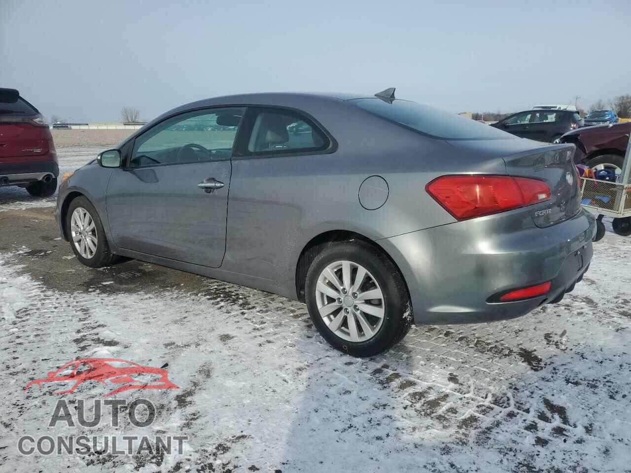KIA FORTE 2014 - KNAFX6A86E5205987