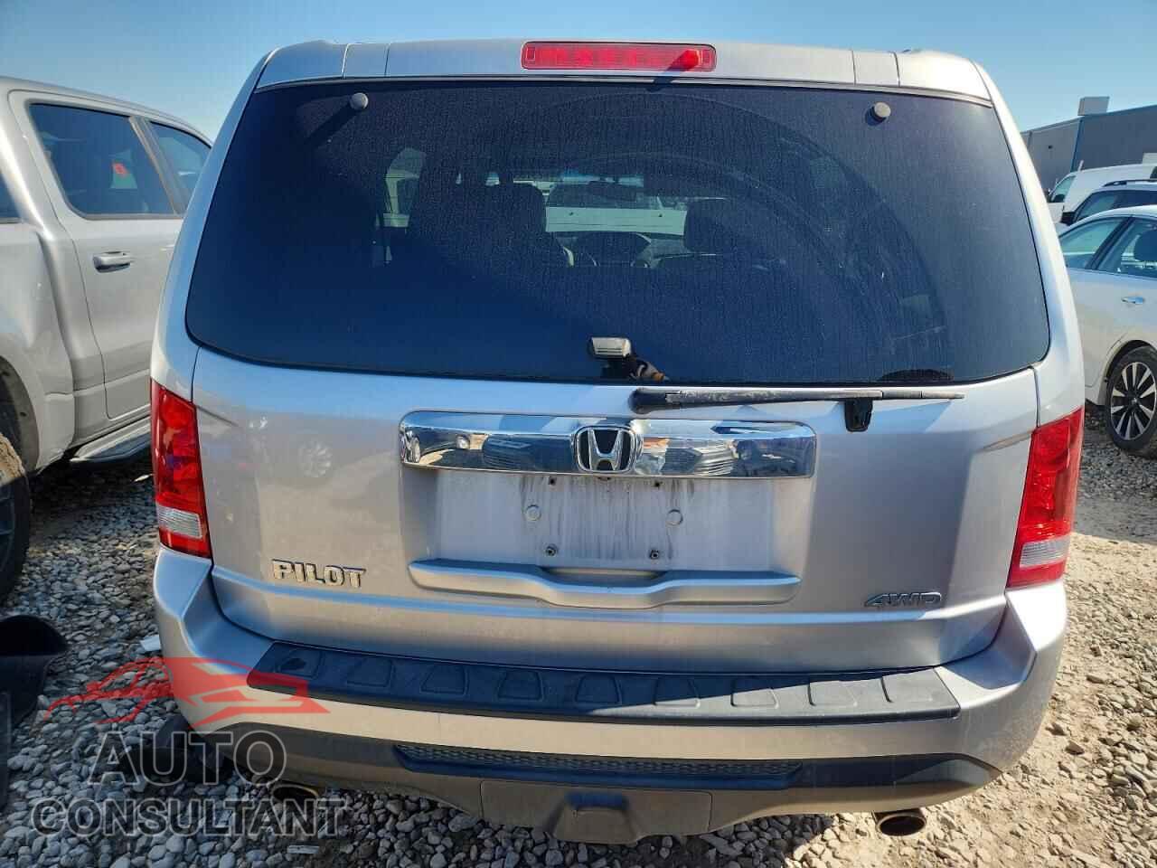 HONDA PILOT 2012 - 5FNYF4H50CB066000